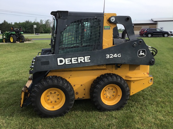 2019 John Deere 324G Skid Steer Loader