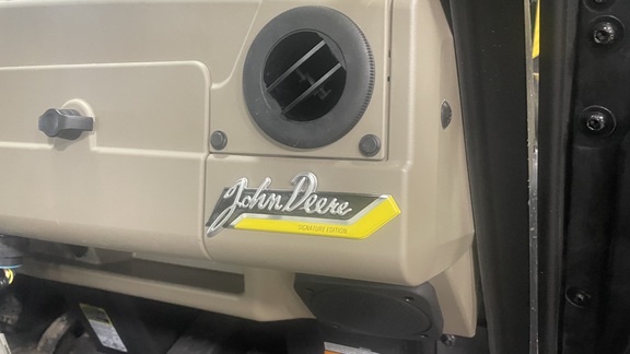 2024 John Deere XUV 835R ATV