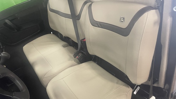 2024 John Deere XUV 835R ATV