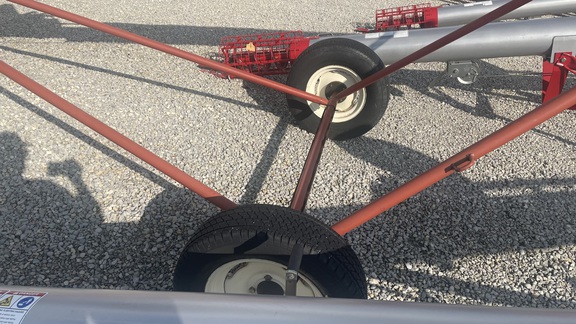 2004 Mayrath 8X31 Grain Auger