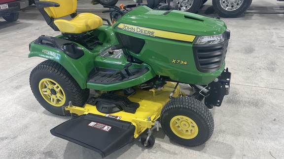 2022 John Deere X734 Garden Tractor