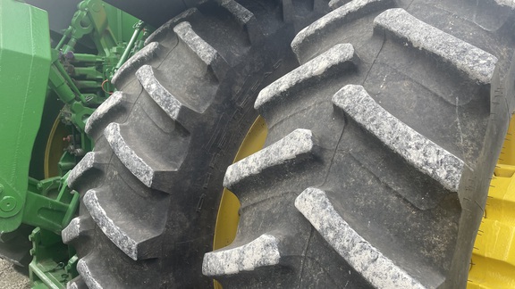 2023 John Deere 8R 340 Tractor