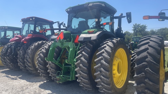 2023 John Deere 8R 340 Tractor