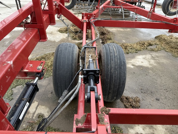 2015 McFarlane HDL-1042-44 Harrow Heavy