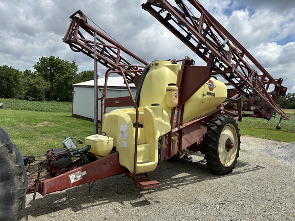 Hardi NP1100 Sprayer