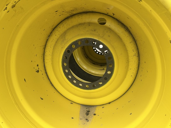 2023 John Deere IF1250/50R32 Tires