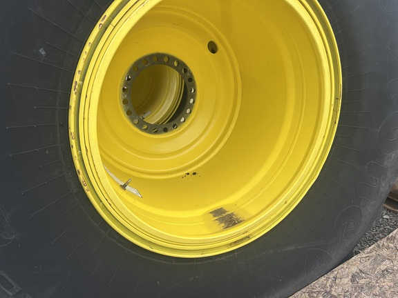 2023 John Deere IF1250/50R32 Tires