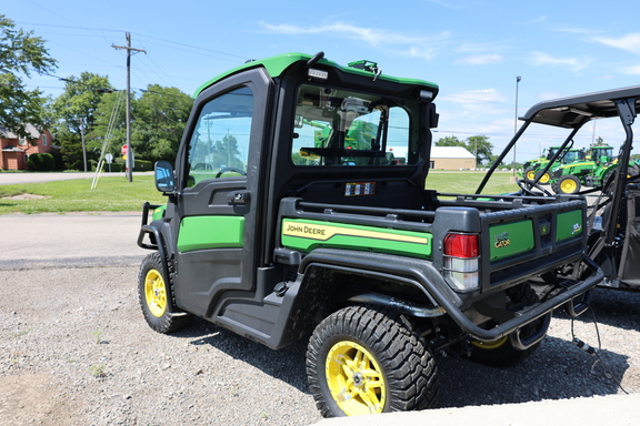 2024 John Deere XUV 835R ATV