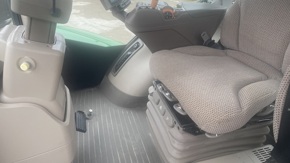 2018 John Deere 9420R Tractor 4WD