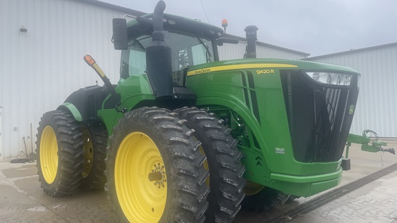 2018 John Deere 9420R Tractor 4WD