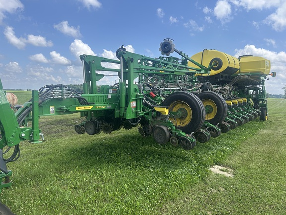 2023 John Deere 1775NT Planter