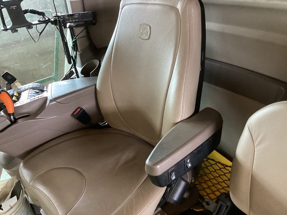 2020 John Deere S780 Combine