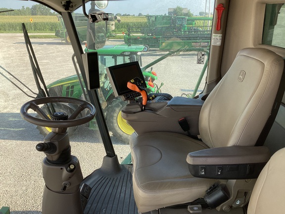 2020 John Deere S780 Combine