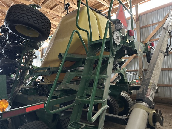 2024 John Deere N530C Air Seeder