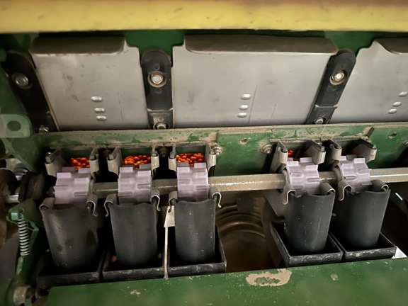 2024 John Deere N530C Air Seeder