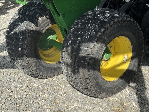 2024 John Deere N530C Air Seeder