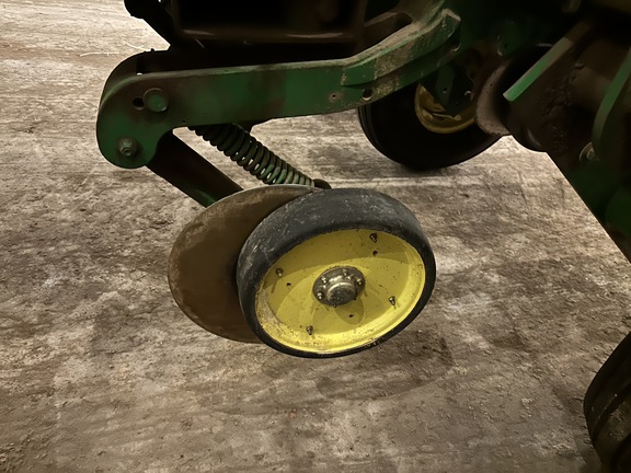 2012 John Deere 1770NT Planter