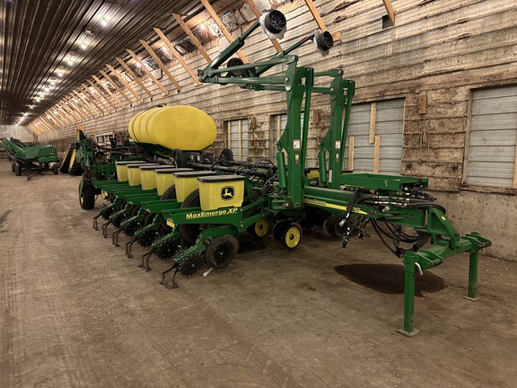 2012 John Deere 1770NT Planter