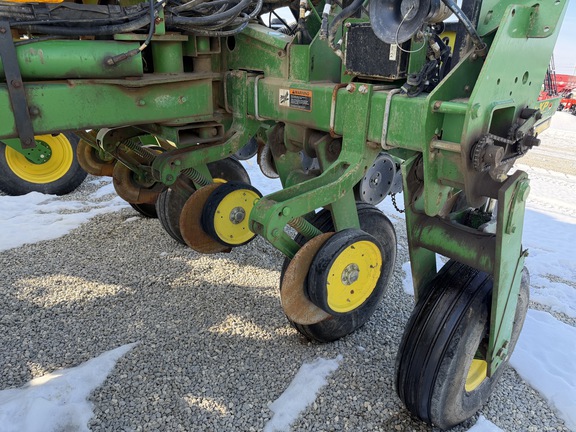 2012 John Deere 1770NT Planter