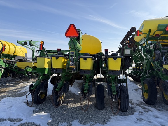 2012 John Deere 1770NT Planter