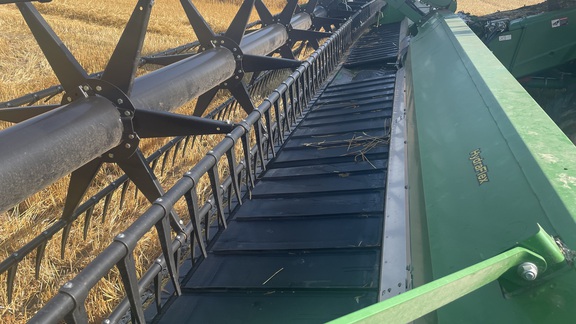2019 John Deere 745FD Header Combine