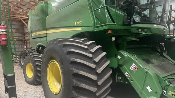 2023 John Deere S780 Combine