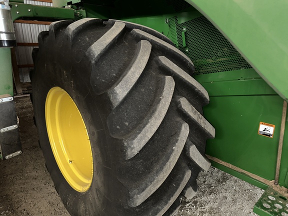 2024 John Deere S760 Combine