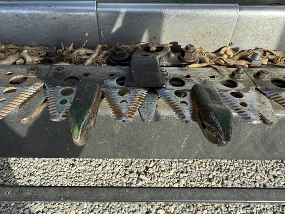 2011 John Deere 635F Header Combine