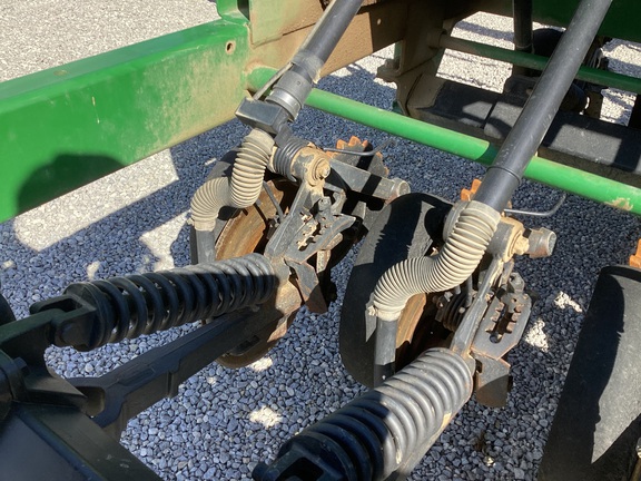 2005 John Deere 1590 Drill