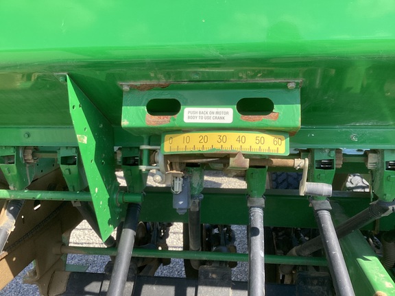 2005 John Deere 1590 Drill