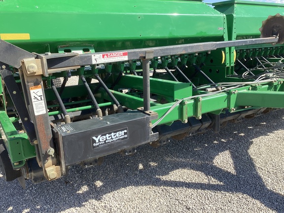 2005 John Deere 1590 Drill