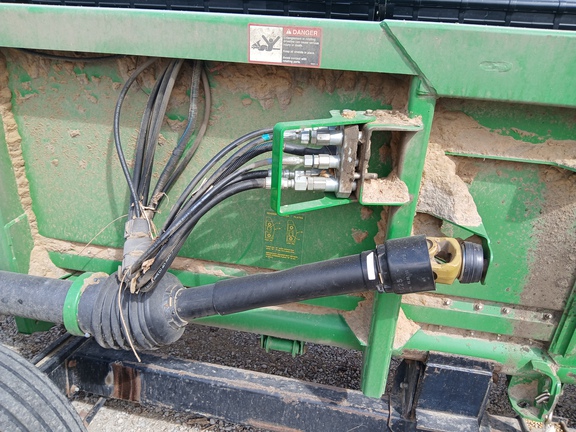 2010 John Deere 630F Header Combine