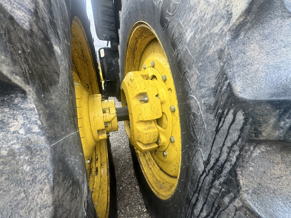 2023 John Deere 8R 340 Tractor