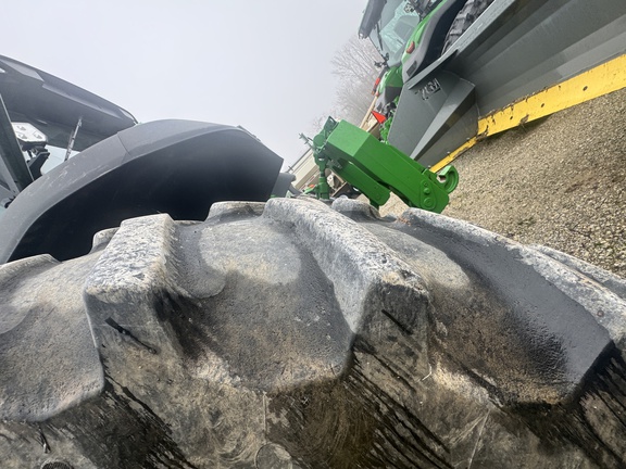 2023 John Deere 8R 340 Tractor