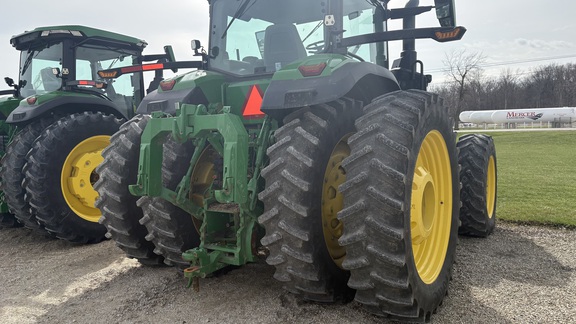 2023 John Deere 8R 340 Tractor