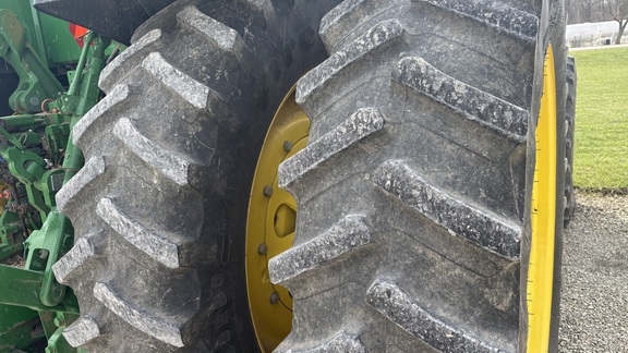 2023 John Deere 8R 340 Tractor