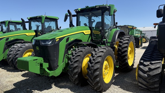 2023 John Deere 8R 340 Tractor