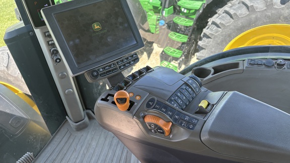 2023 John Deere 8R 340 Tractor