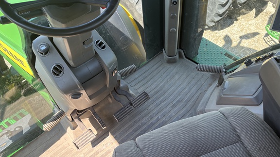 2023 John Deere 8R 340 Tractor