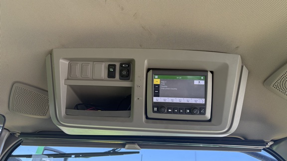 2023 John Deere 8R 340 Tractor