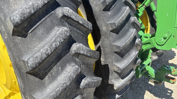 2023 John Deere 8R 340 Tractor