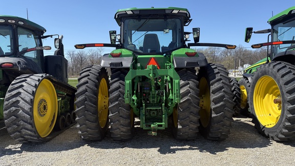 2023 John Deere 8R 340 Tractor