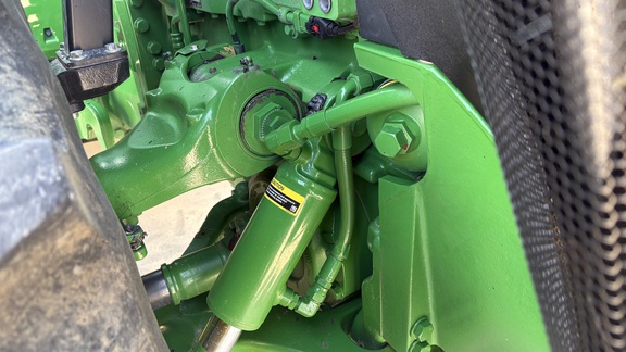2023 John Deere 8R 340 Tractor