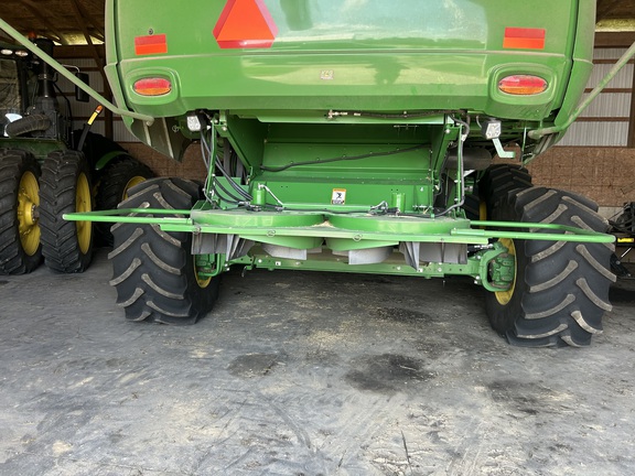 2022 John Deere S780 Combine