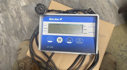 2010 J&M 1325-20S Grain Cart