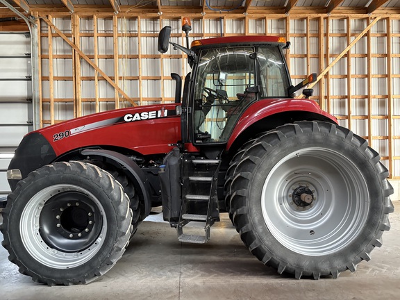 2014 Case IH Magnum 290 Tractor