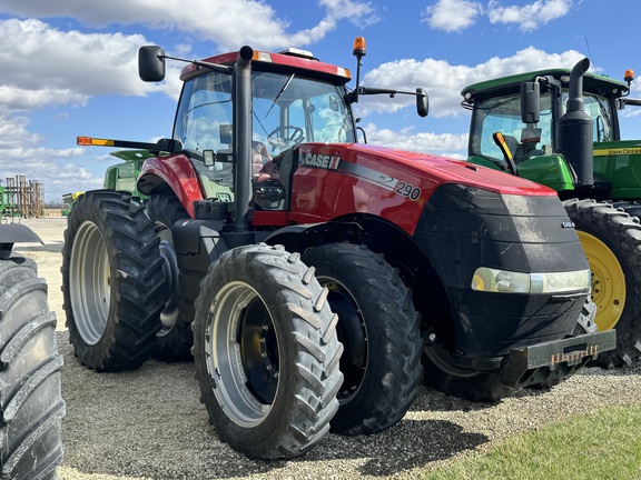 2014 Case IH Magnum 290 Tractor