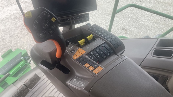 2023 John Deere S770 Combine