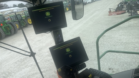 2023 John Deere S770 Combine