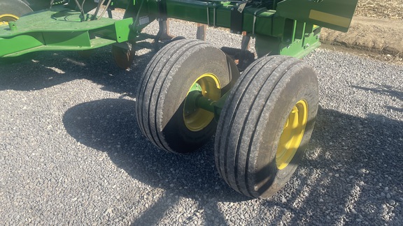 2022 John Deere 2100 Disk Ripper